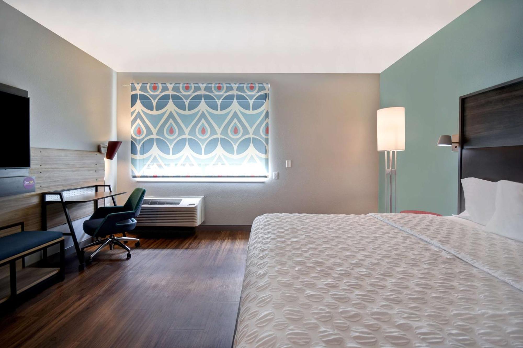 Tru By Hilton Auburn, In Hotel Bagian luar foto